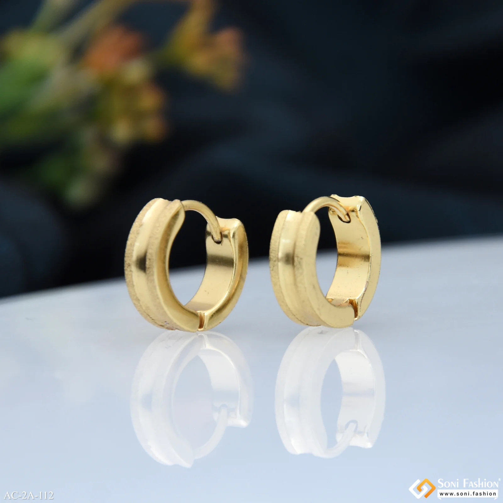 Fabulous Design Stainless Steel Stud Earring for Men (2 Pc) - Style A112 - Image 4