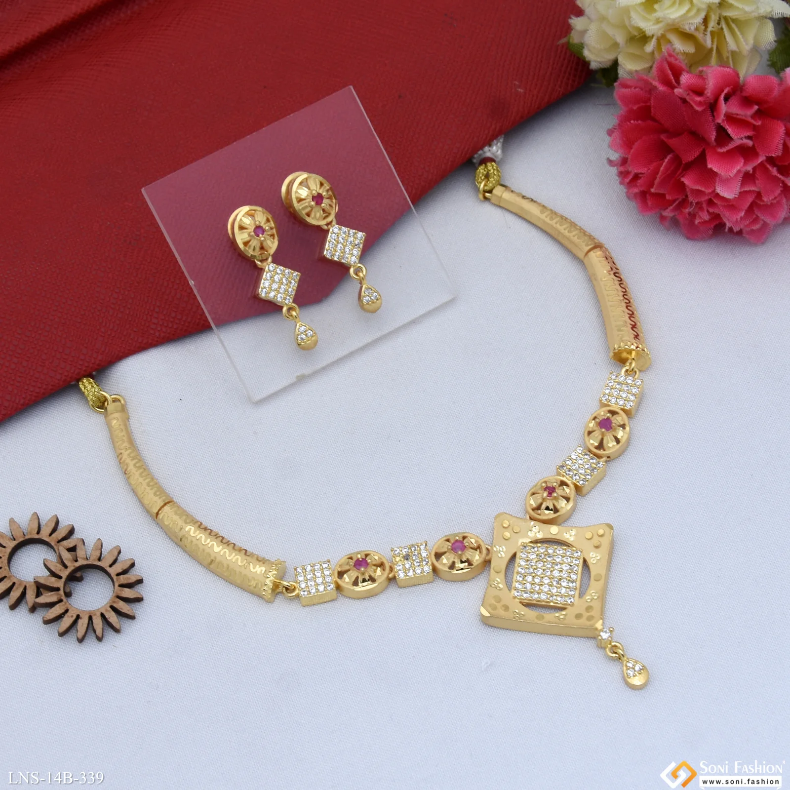 Fancy Design Gold Plated Necklace Set for Women - Style B339 - Image 4