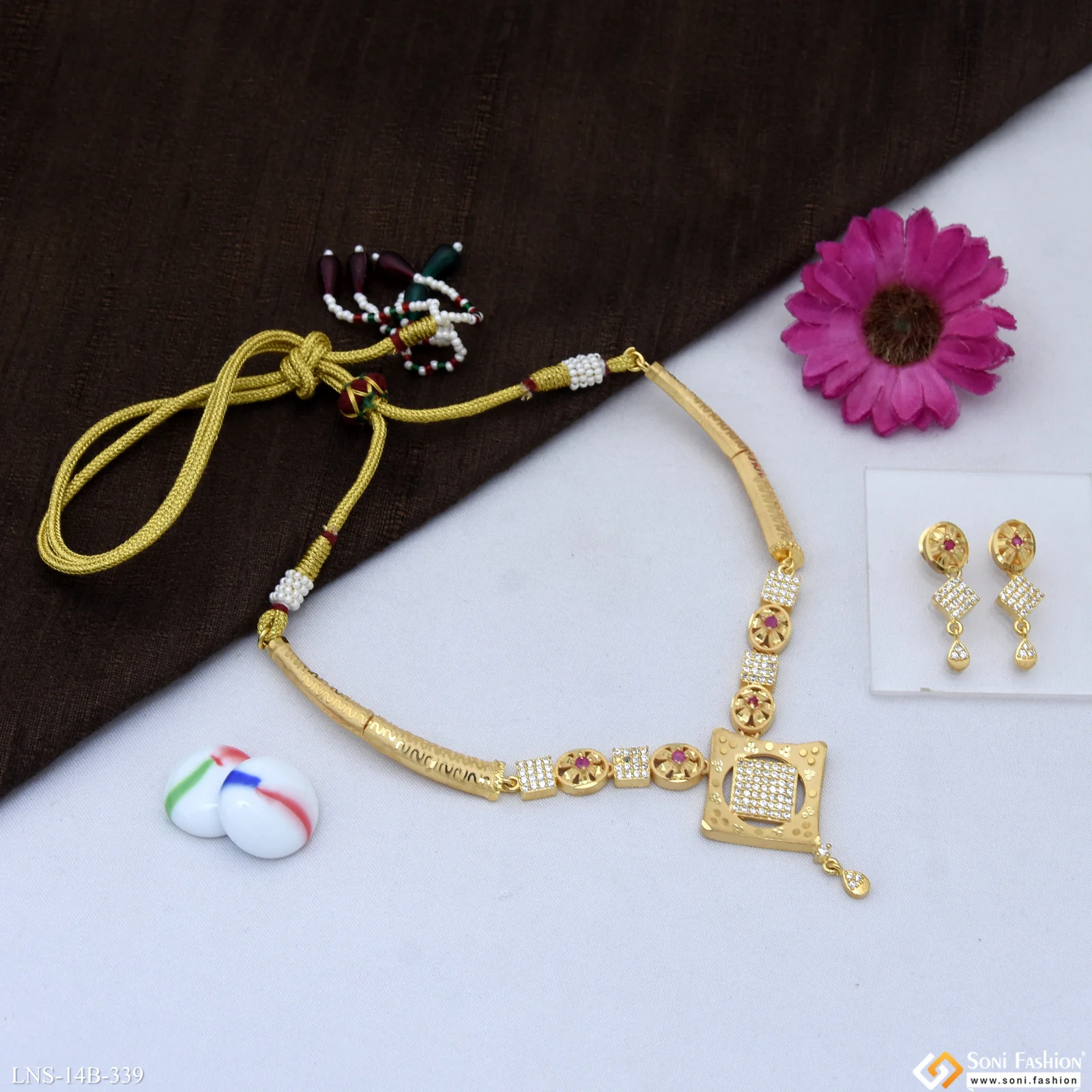 Fancy Design Gold Plated Necklace Set for Women - Style B339 - Image 5
