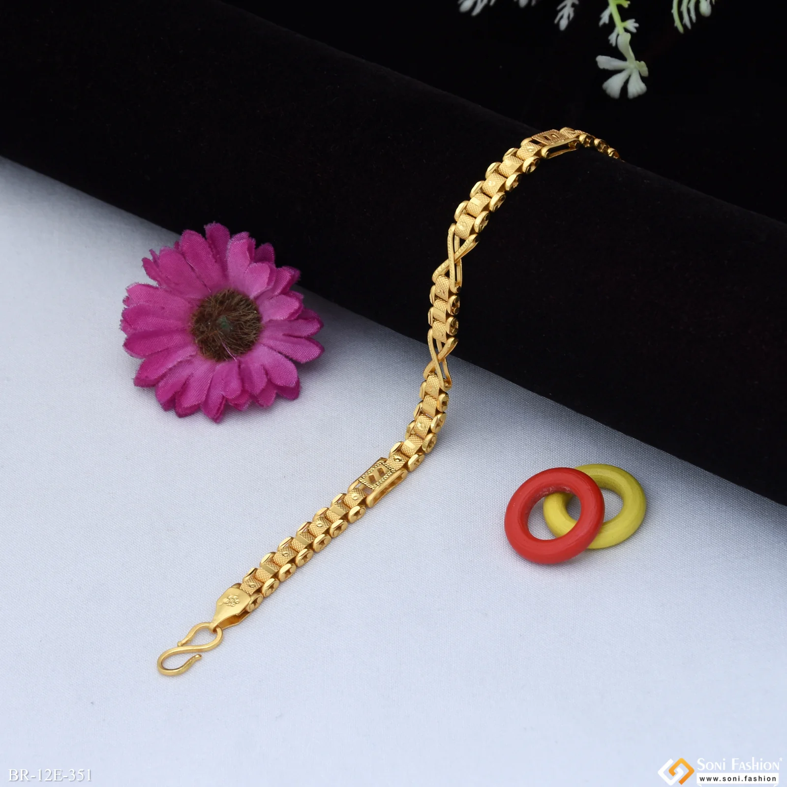 Fancy Design High-Quality Gold Plated Box Bracelet for Men - Style E351 - Image 2