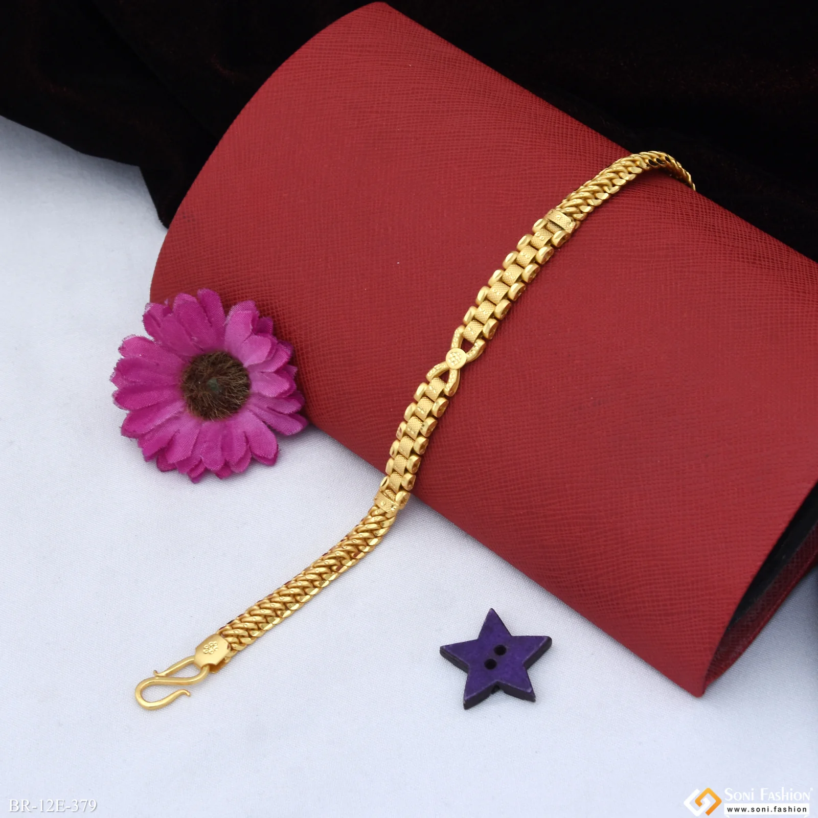 Fancy Design High-Quality Gold Plated Link Box Bracelet for Men - Style E379 - Image 2