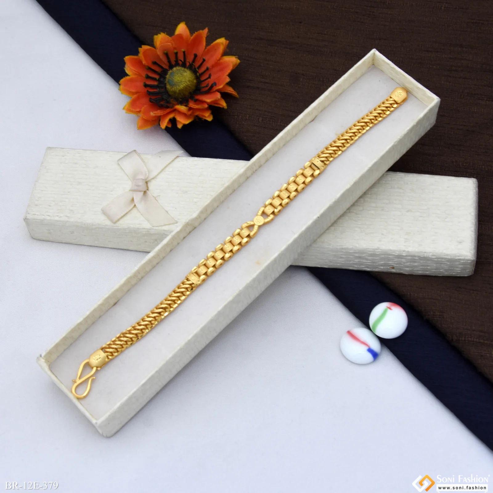 Fancy Design High-Quality Gold Plated Link Box Bracelet for Men - Style E379 - Image 4