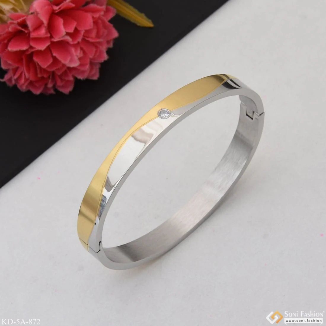 Fashion-Forward Design High-Quality Golden Color Kada for Men - Style A872 - Image 2