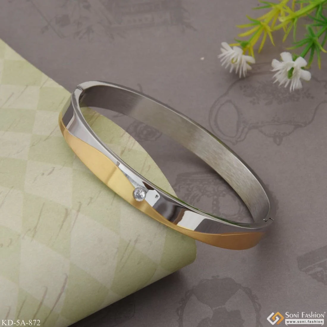 Fashion-Forward Design High-Quality Golden Color Kada for Men - Style A872 - Image 5