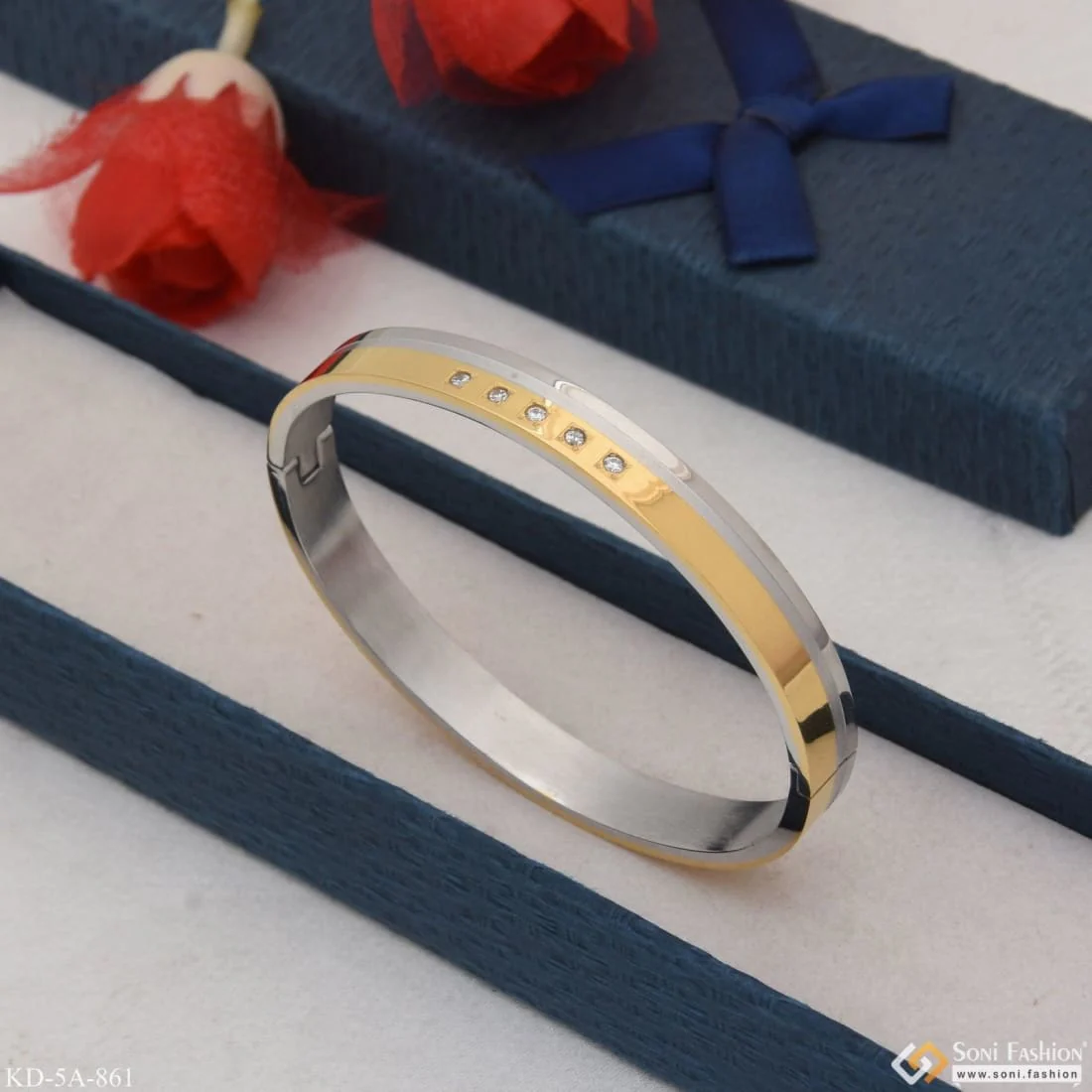 Fashion-Forward Design High-Quality Golden & Silver Color Kada for Men - Style A861 - Image 5