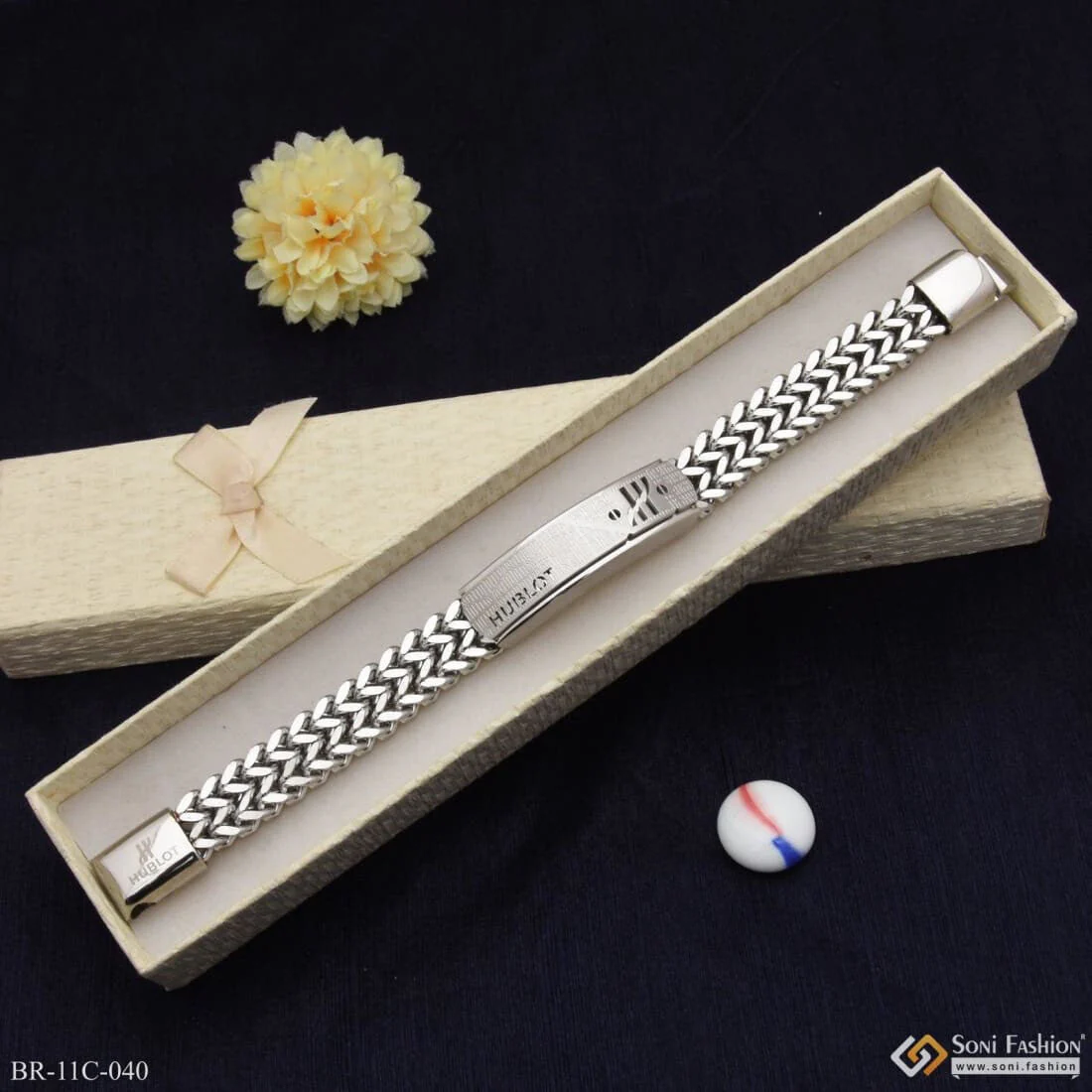 Fashion-Forward Design High-Quality Silver Color Bracelet for Men - Style C040 - Image 2