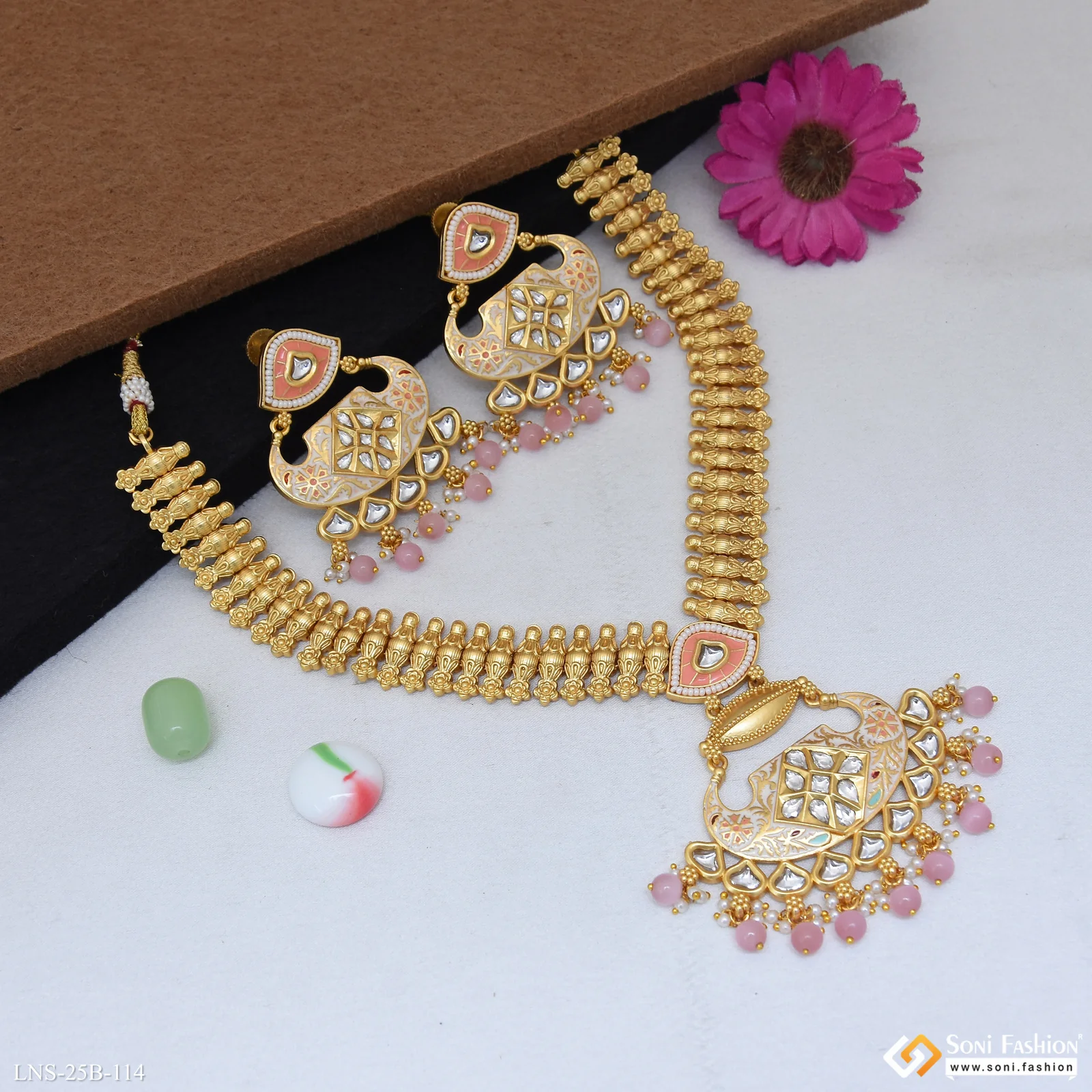 Fashion-Forward Gold Plated Antique Necklace Set for Women - Style B114 - Image 4