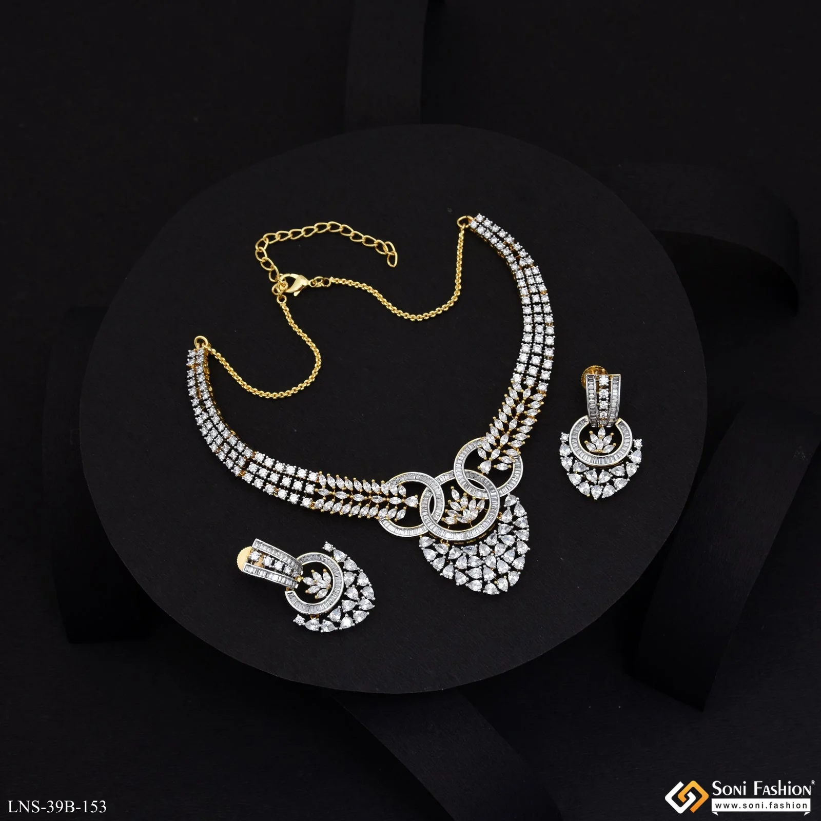 Fashion-Forward Gold Plated Diamond Necklace Set for Ladies - Style B153 - Image 3