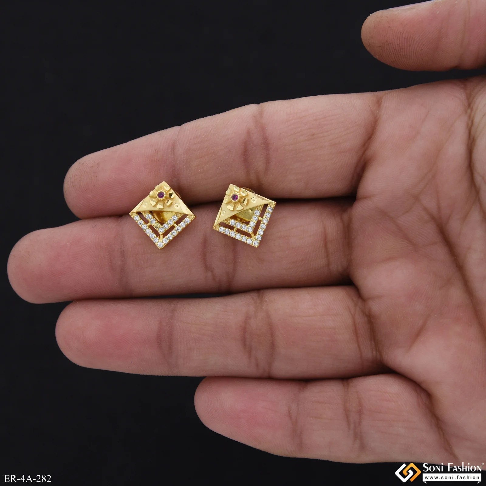Fashion-Forward Gold Plated Earrings for Ladies - Style A282 - Image 2