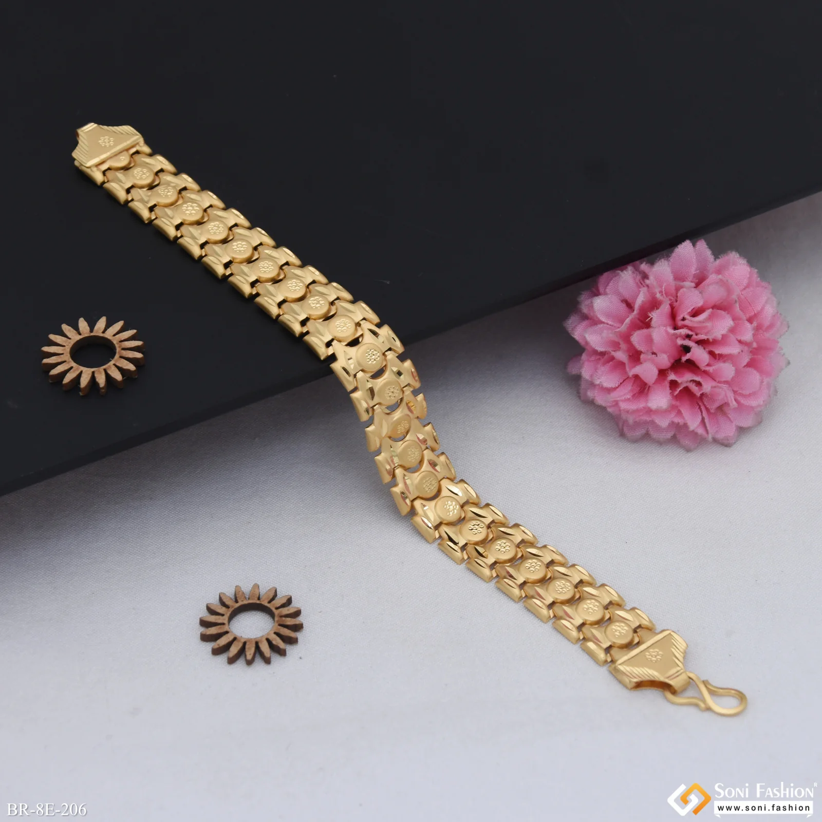 Fashionable Design Gold Plated Bahubali Bracelet for Men - Style E206 - Image 2