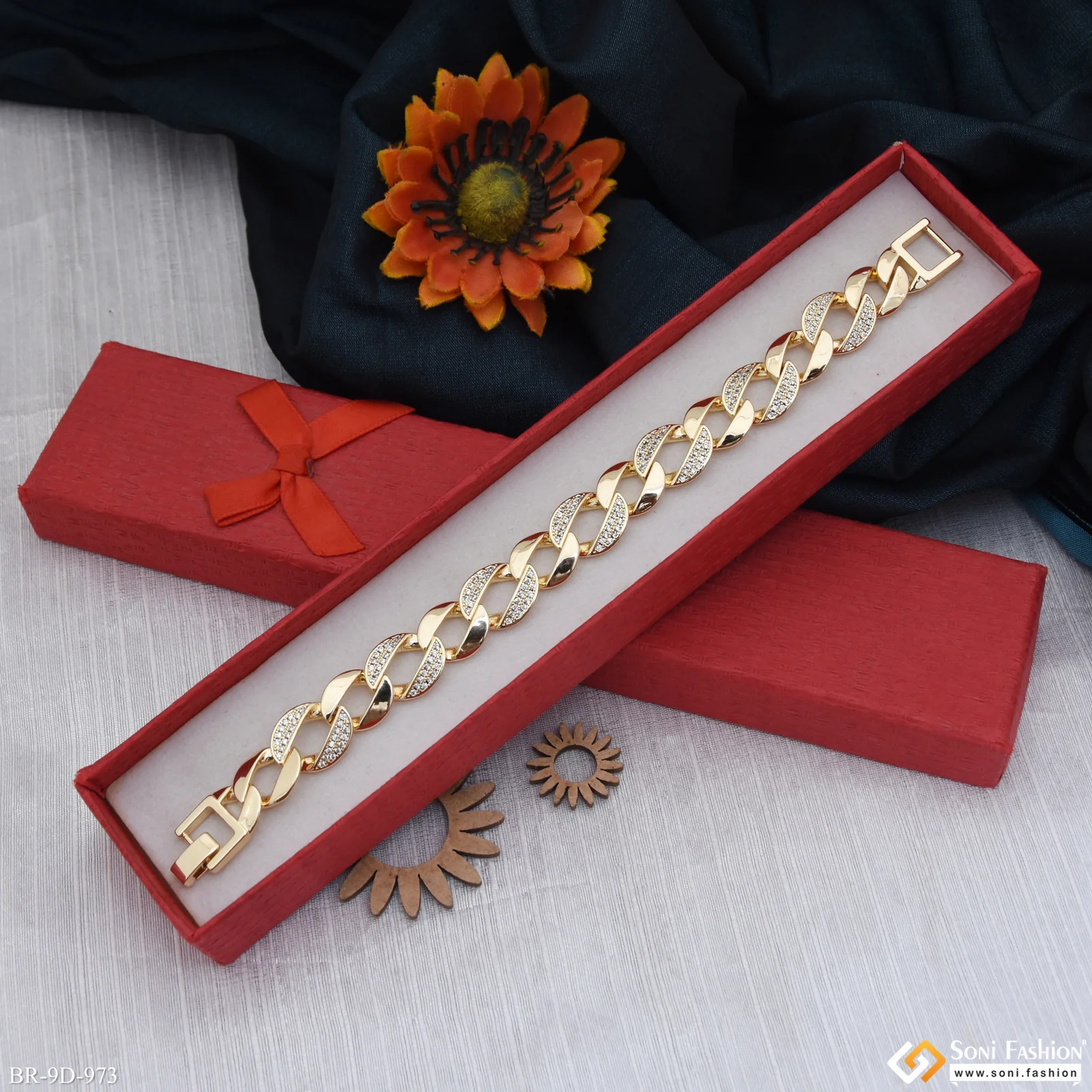 Fashionable Design Gold Plated Link Bracelet for Men - Style D973 - Image 2