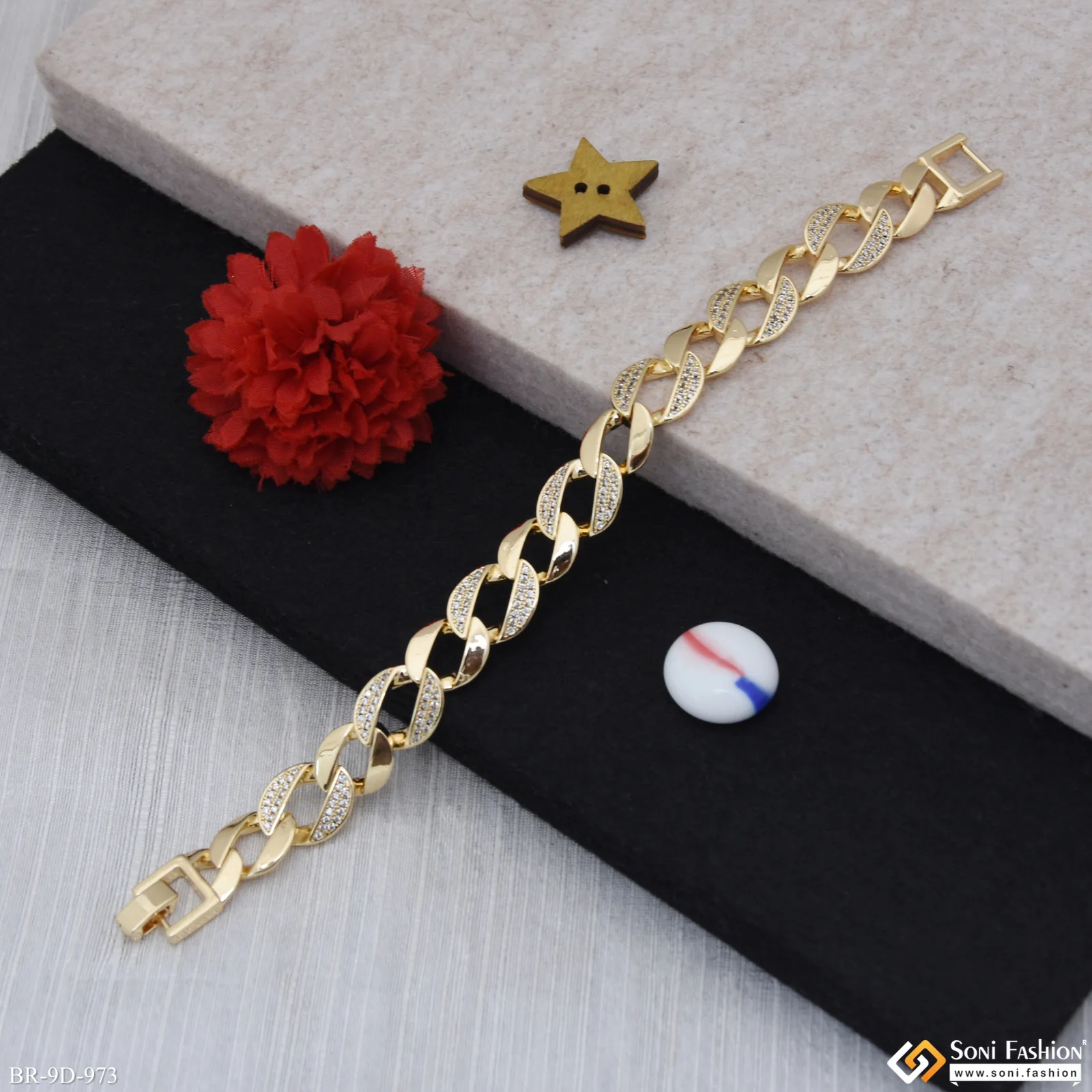 Fashionable Design Gold Plated Link Bracelet for Men - Style D973 - Image 3