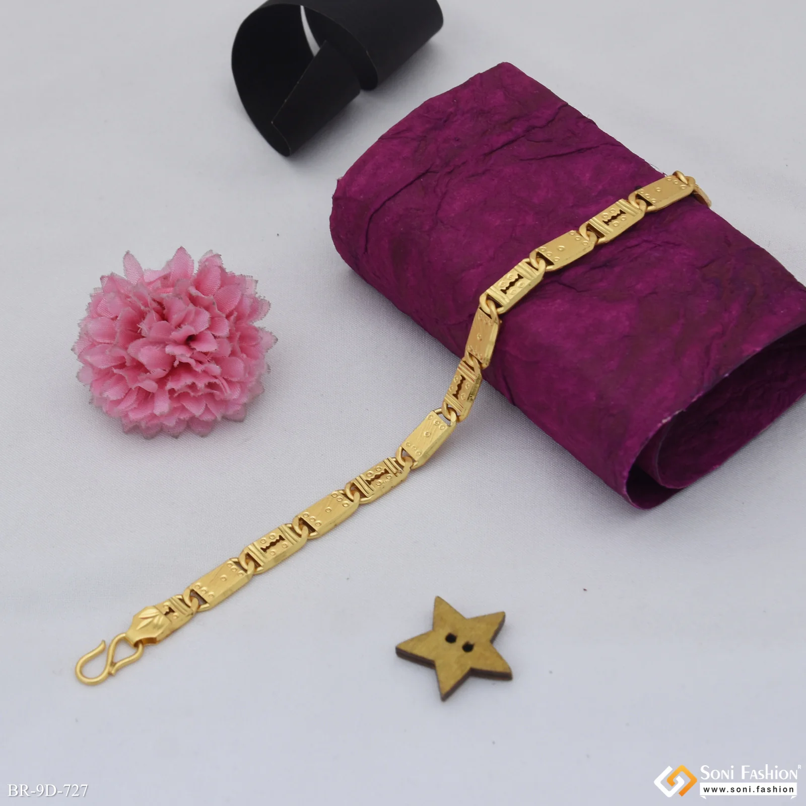 Fashionable Design Gold Plated Nawabi Bracelet for Men - Style D727 - Image 4