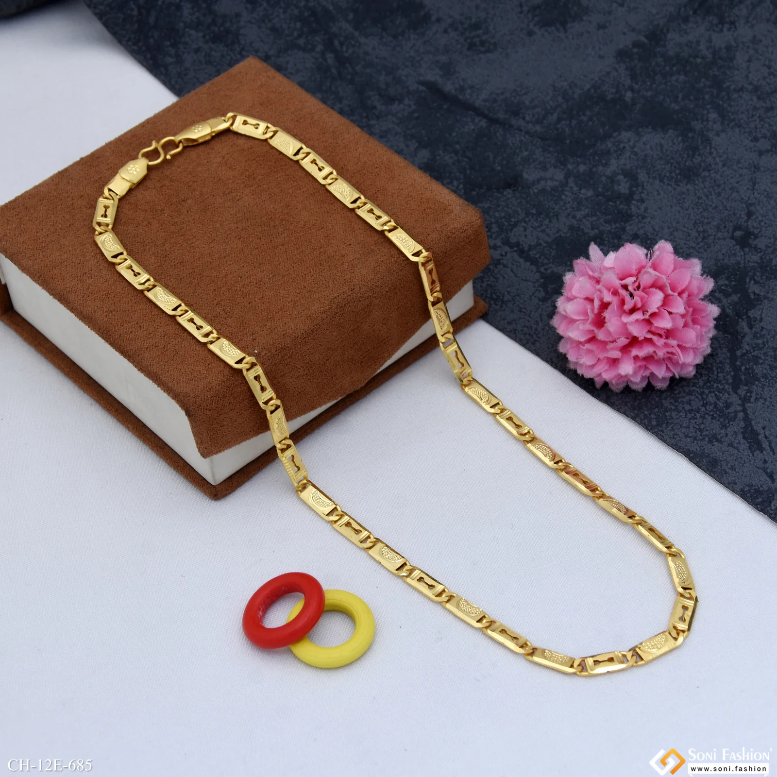 Fashionable Design Gold Plated Nawabi Chain for Men - Style E685 - Image 4