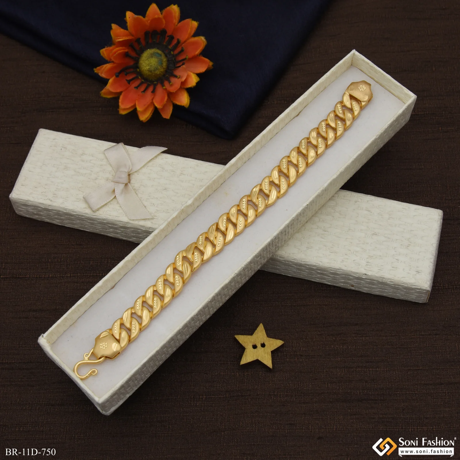 Fashionable Design Gold Plated Pokal Bracelet for Men - Style D750 - Image 4