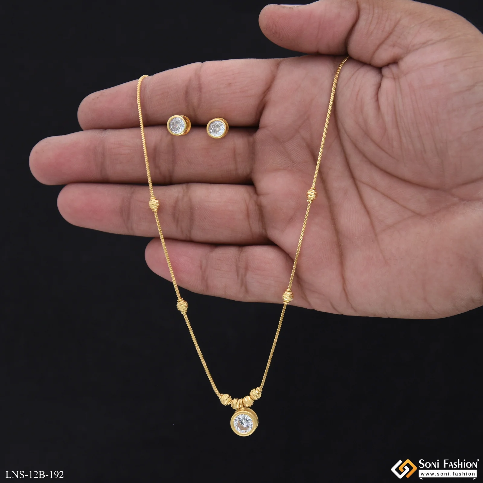Fashionable Gold Plated Chain Pendant With Earrings for Ladies - Style B192 - Image 4