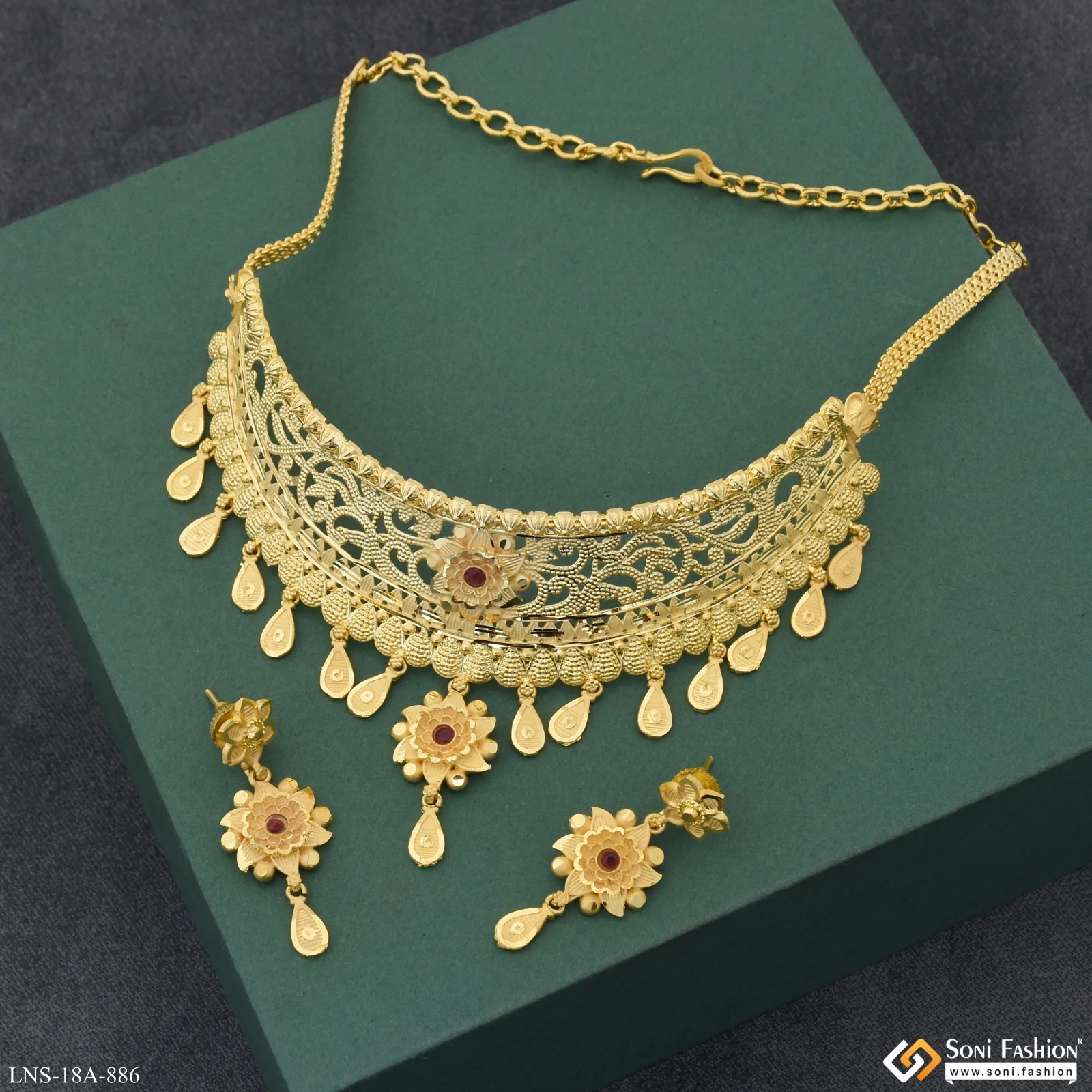 Fashionable Gold Plated Choker Necklace Set for Women - Style A886 - Image 5