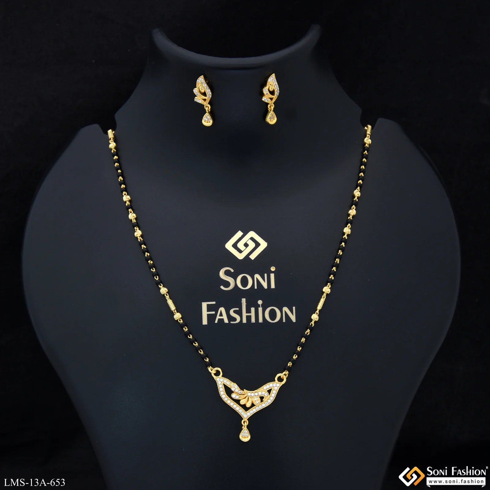 Fashionable Gold Plated Mangalsutra Set for Women - Style A653
