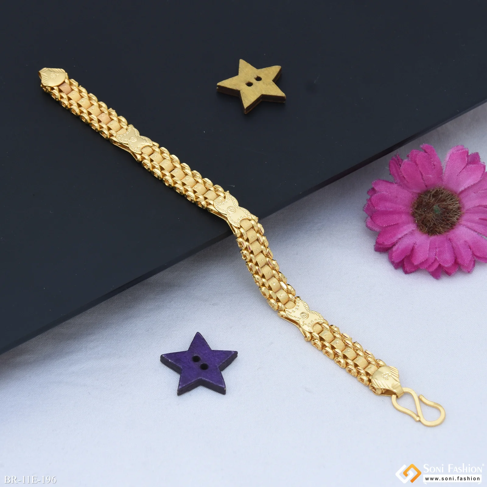 Finely Detailed Design Gold Plated Box Bracelet for Men - Style E196 - Image 4