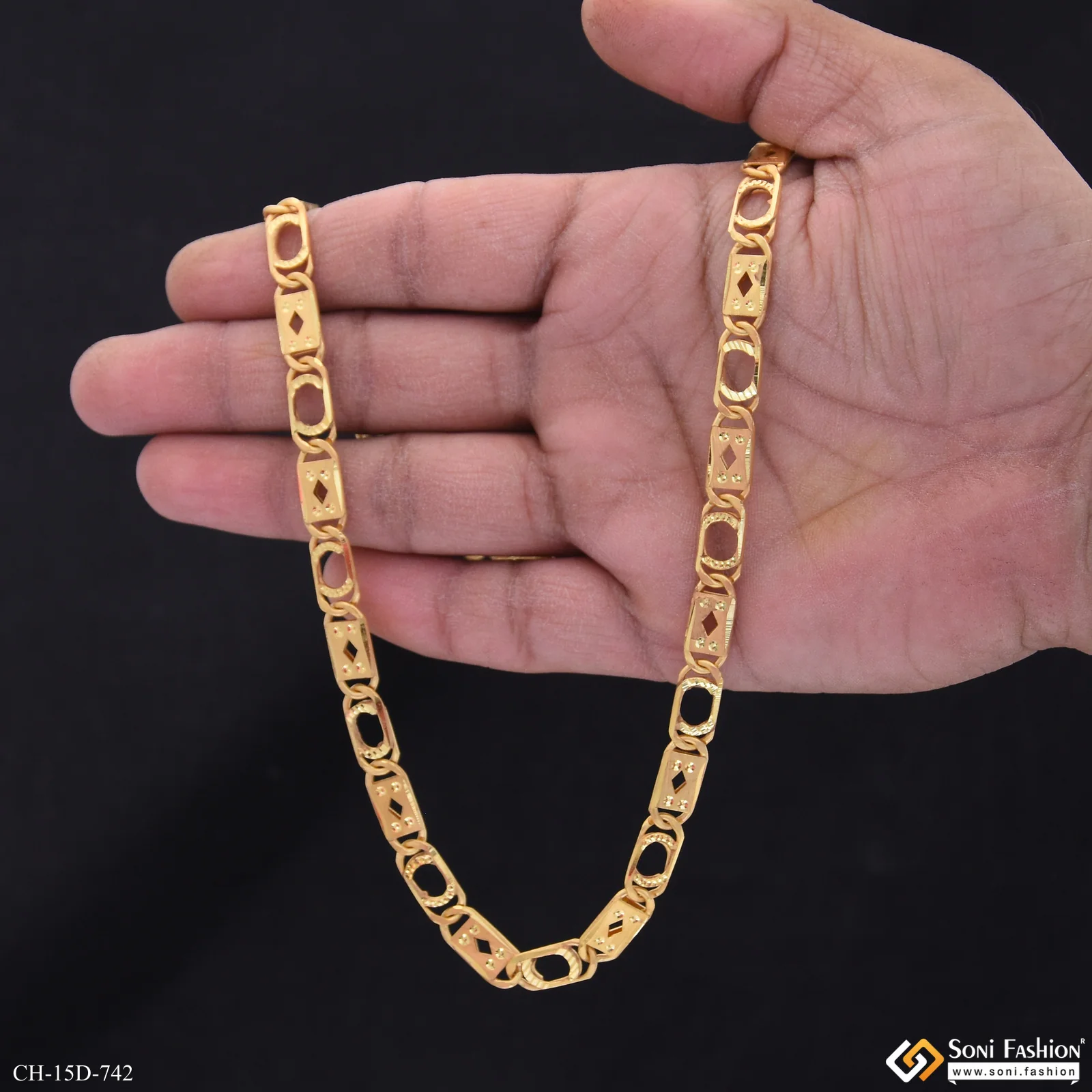 Finely Detailed Design Gold Plated Link Nawabi for Men - Style D742 - Image 2