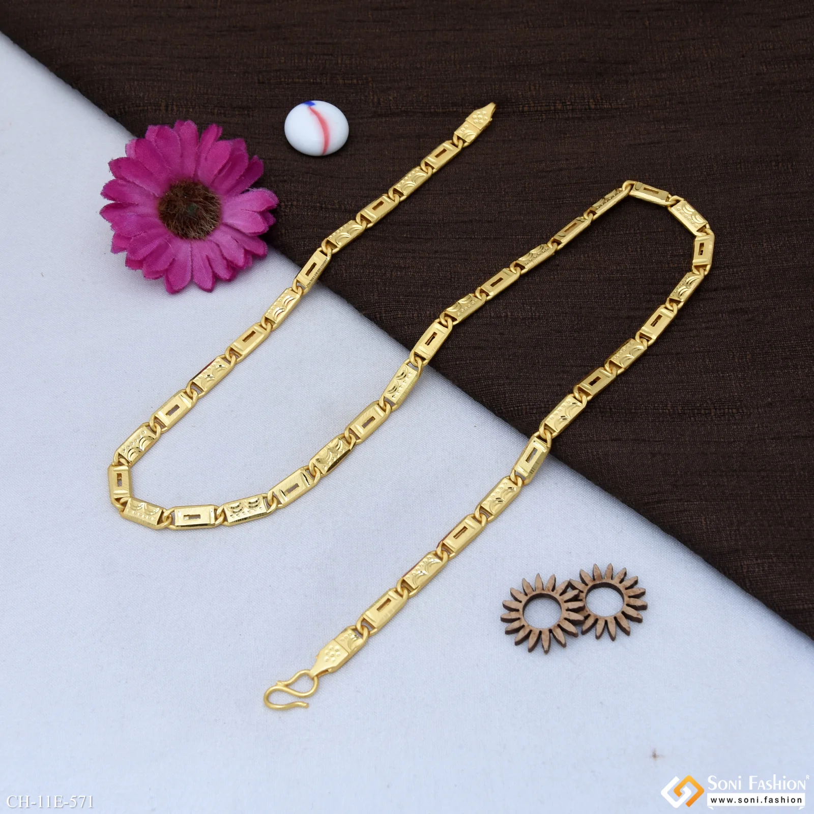 Finely Detailed Design Gold Plated Nawabi Chain for Men - Style E571 - Image 5