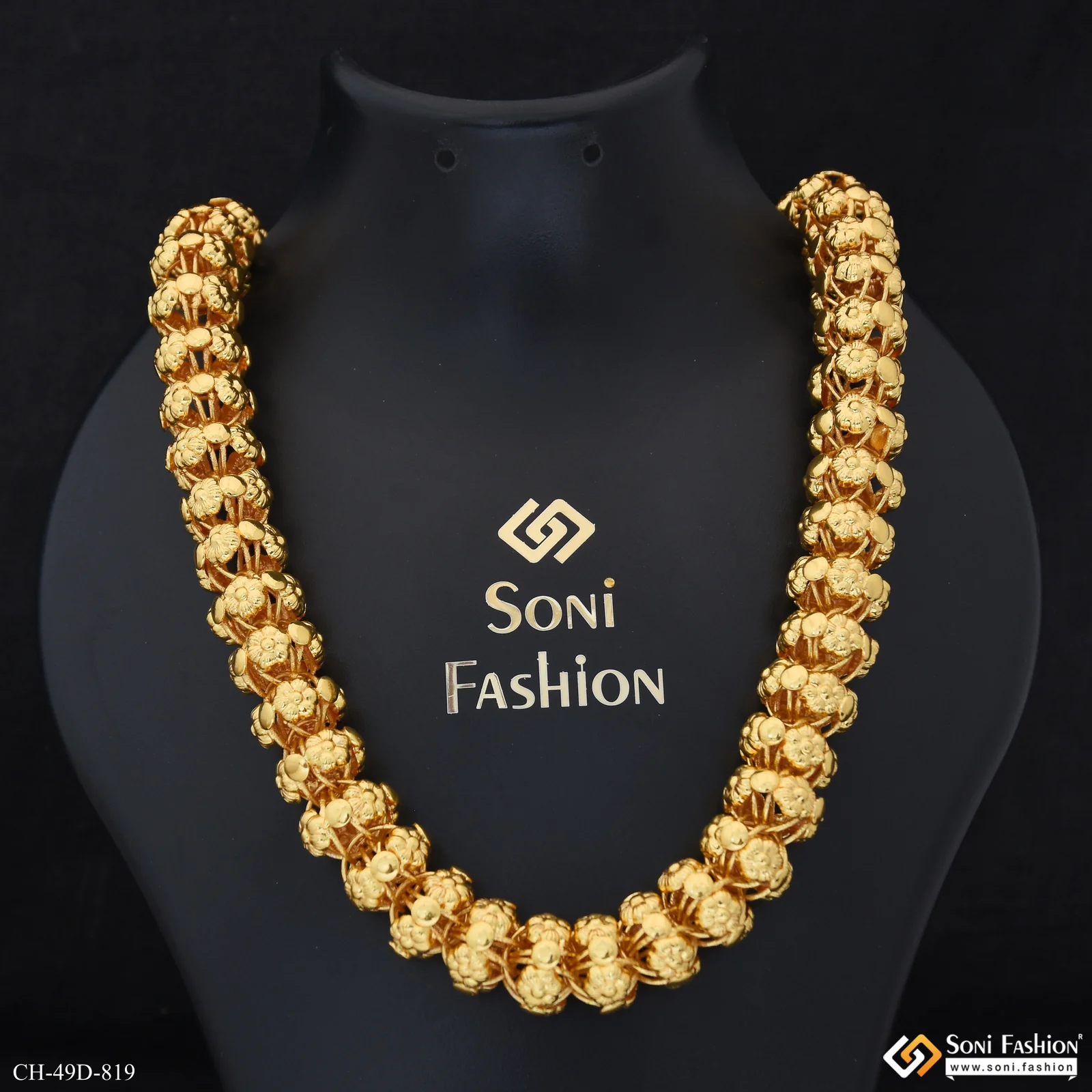 Finely Detailed Design Gold Plated Rajwadi Chain for Men - Style D819