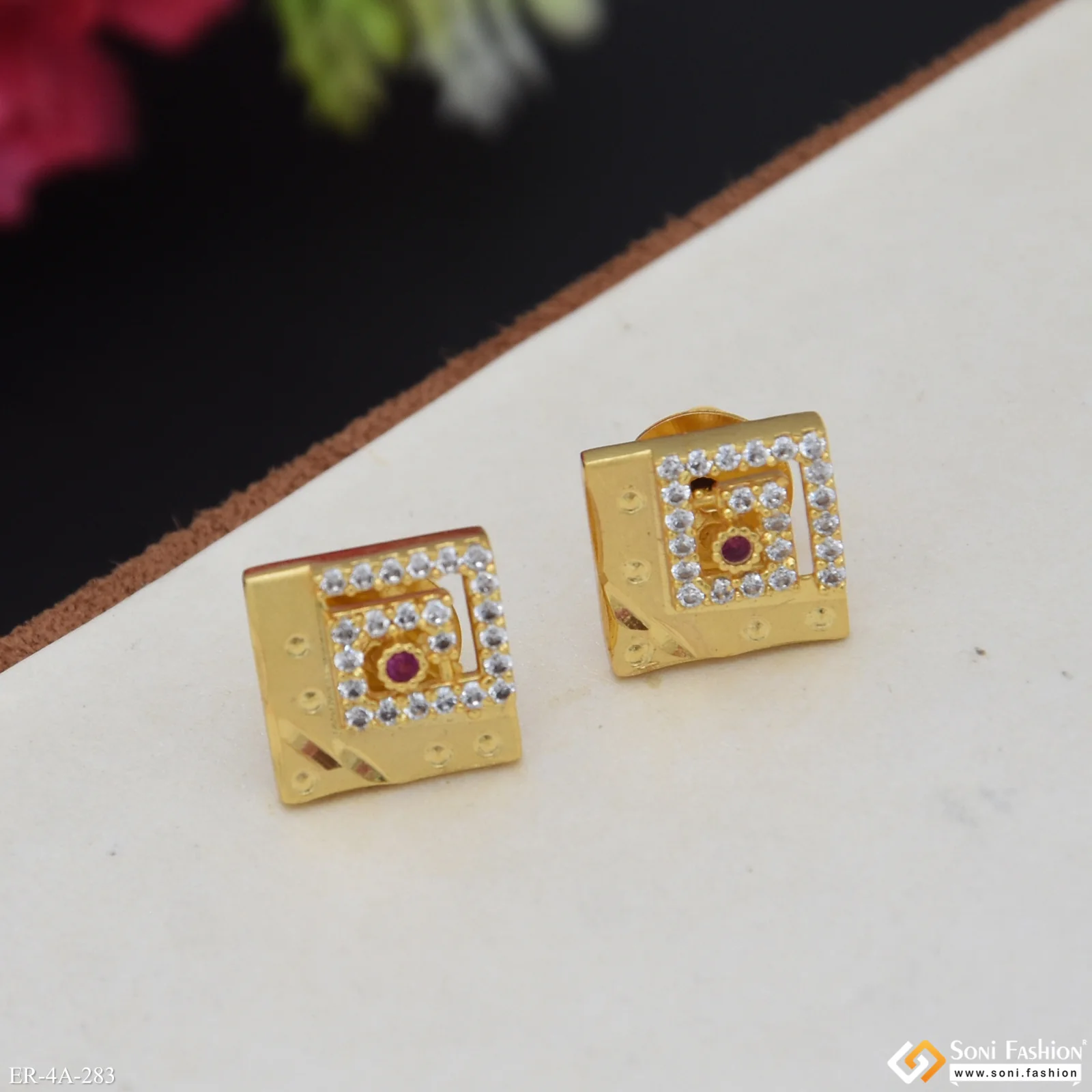 Finely Detailed Gold Plated Earrings for Ladies - Style A283 - Image 4