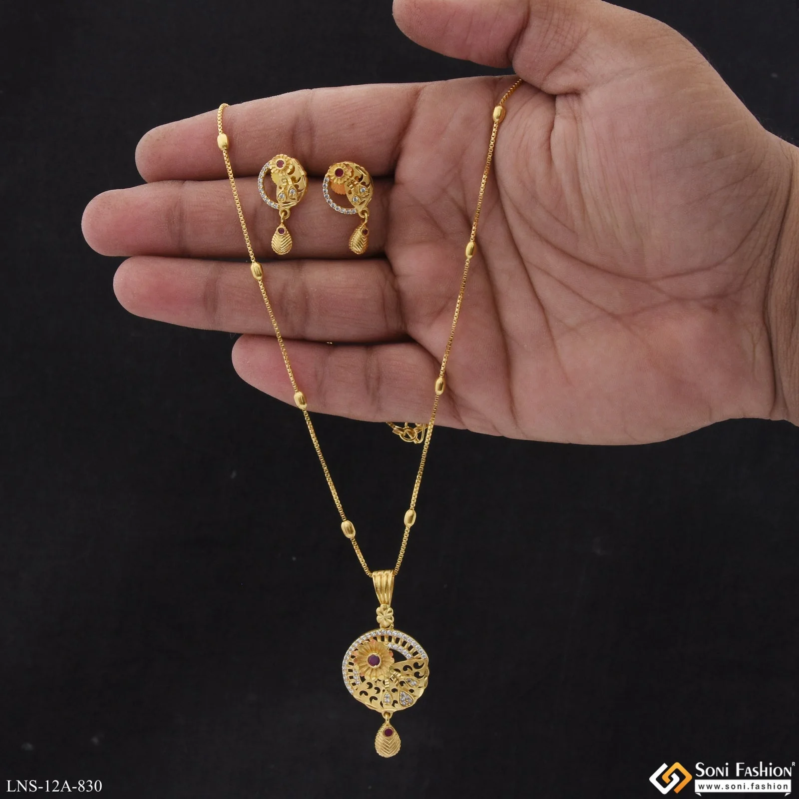 Finely Detailed Gold Plated Necklace Set for Ladies - Style A830 - Image 2