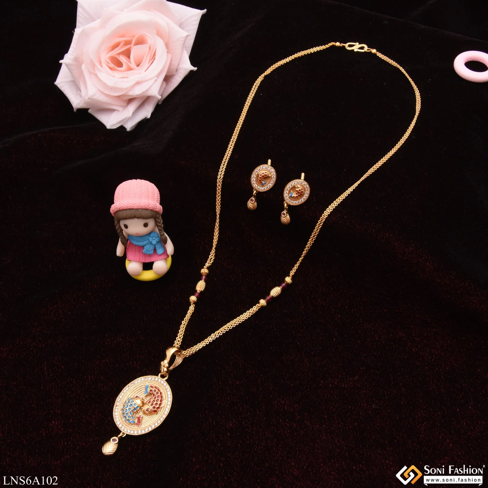 Fish with Diamond Glamorous Design Golden Color Necklace Set for Lady - Style LNSA102 - Image 3