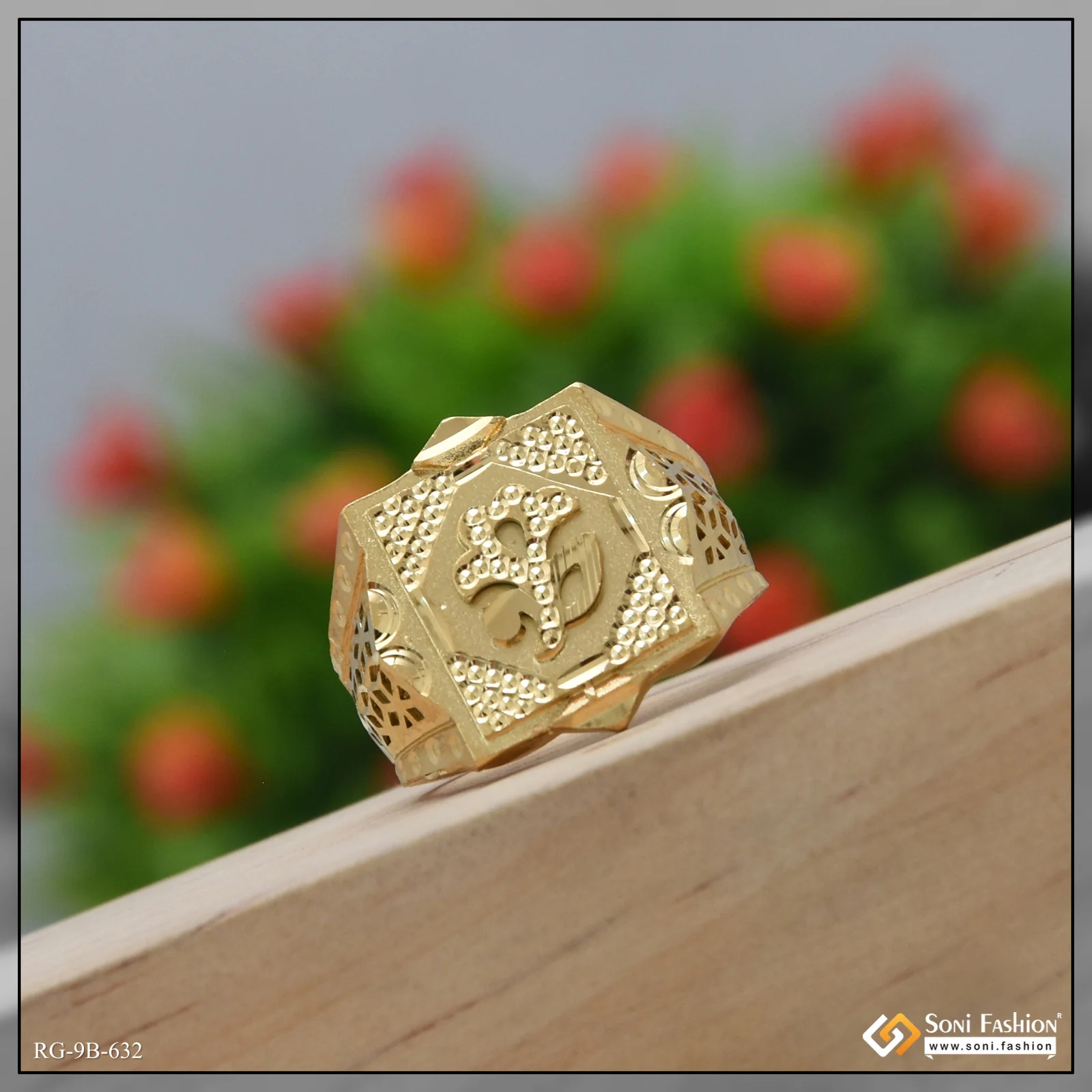 Flower Amazing Design Gold Plated Ring for Men - Style B632 - Image 4