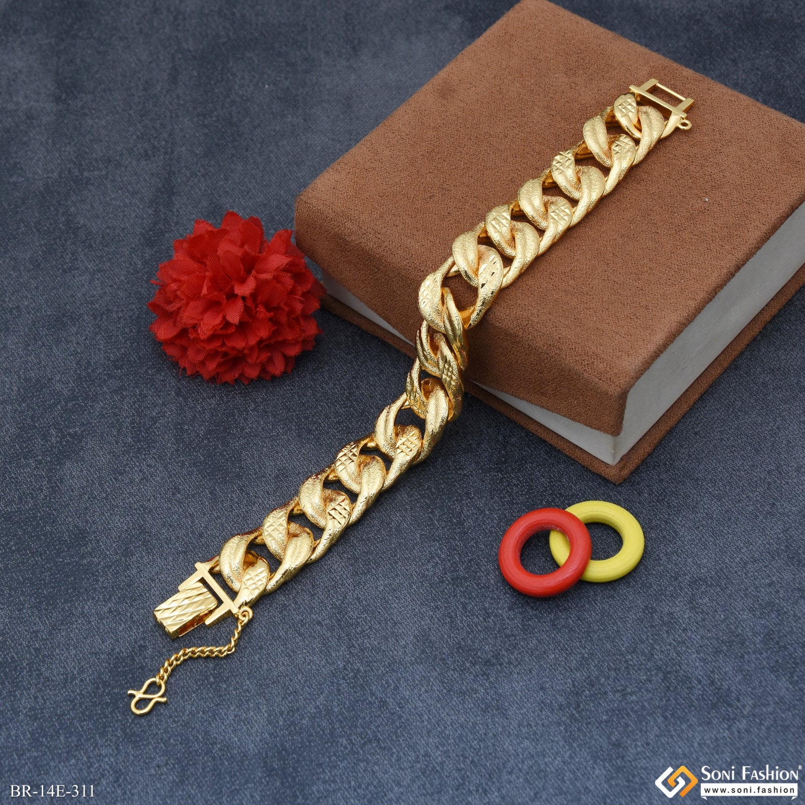 Funky Design Link Bracelet Gold Plated Bracelet for Men - Style E311 - Image 3