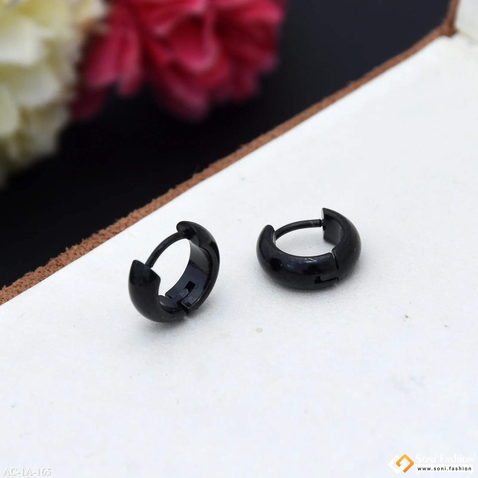 Glamorous Design Black Color Stud Earring for Men (2 Pc) - Style A165 - Image 4