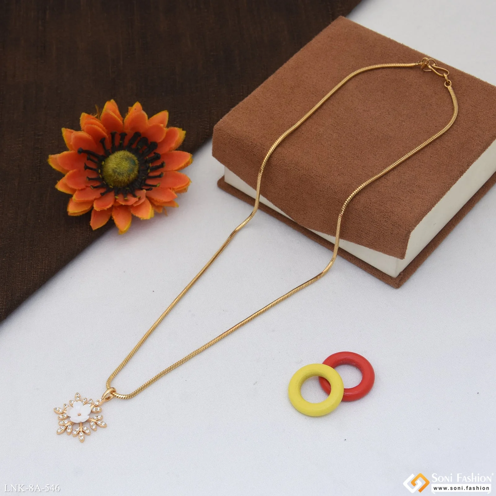 Glamorous Design Gold Plated Chain Pendant for Ladies - Style A546 - Image 3