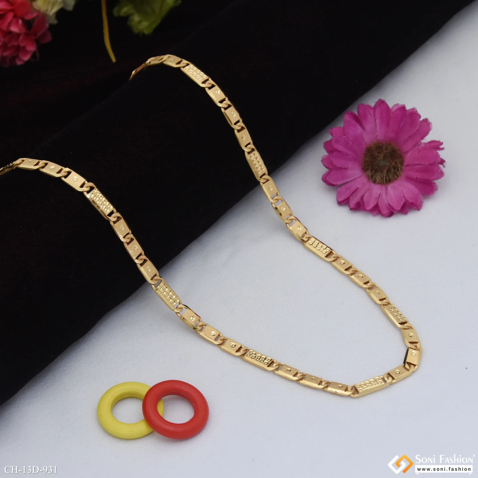 Glittering Design Gold Plated Nawabi Chain for Men - Style D931 - Image 4