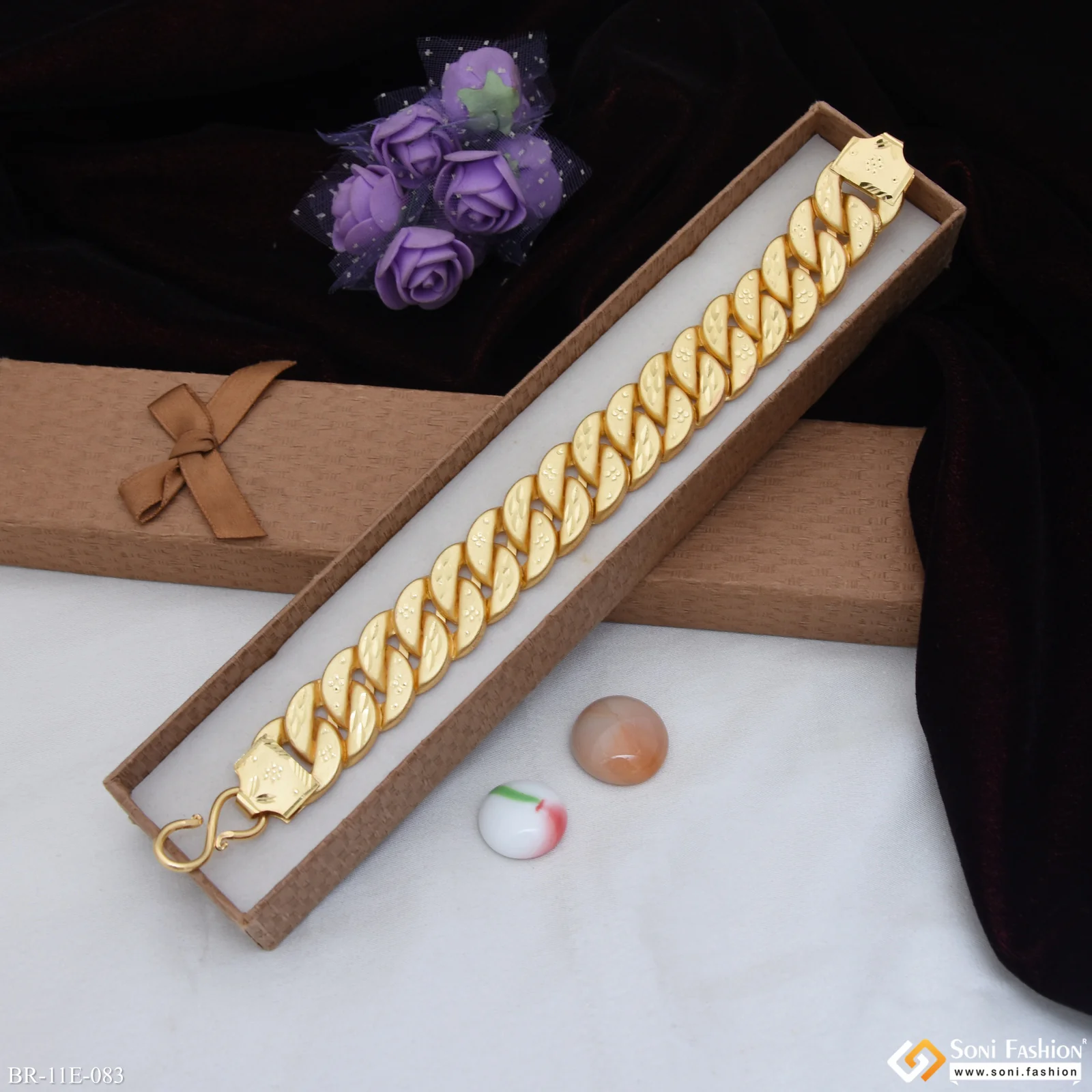 Glittering Design Gold Plated Pokal Bracelet for Men - Style E083 - Image 2