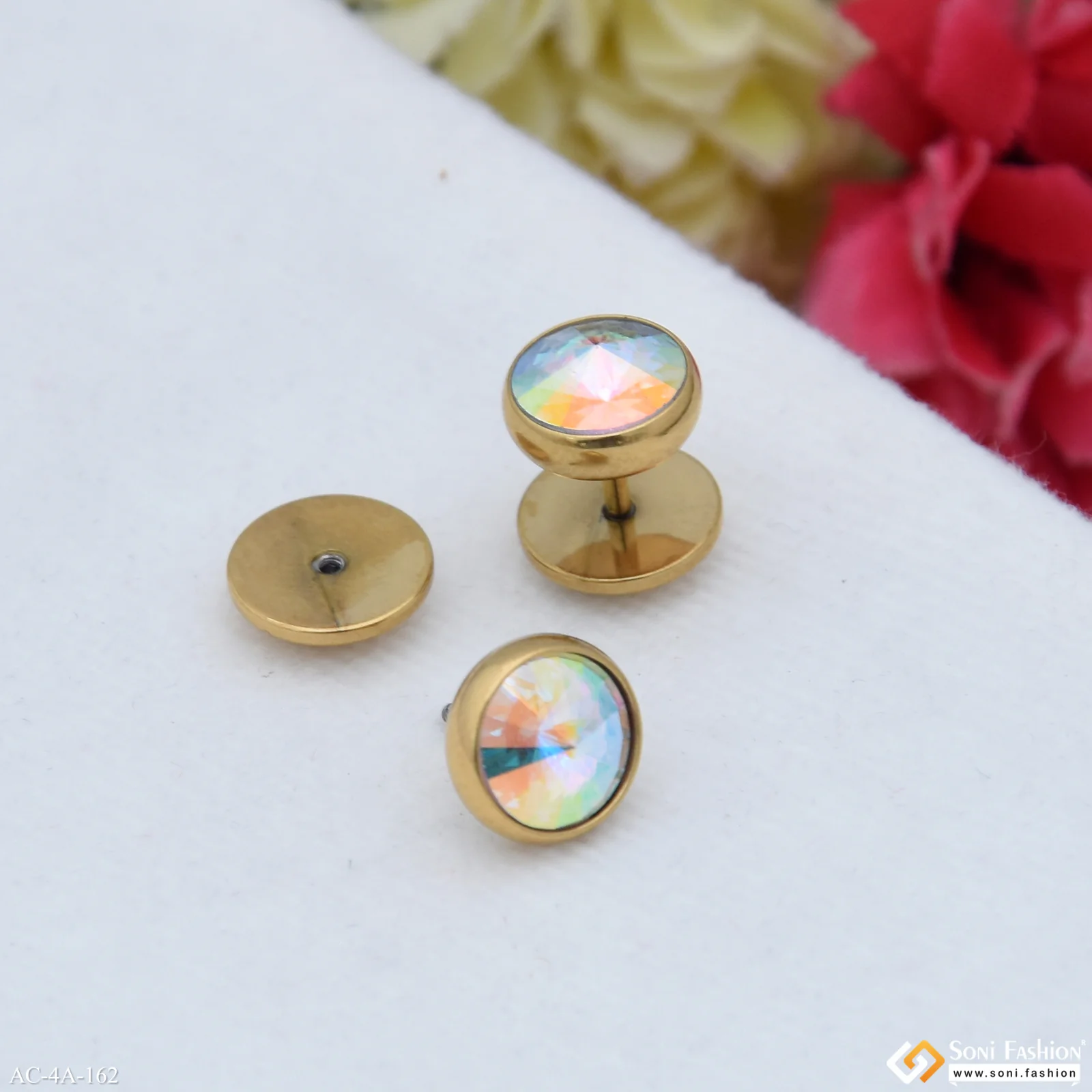 Glittering Design Golden Color Stud Earring for Men (2 Pc) - Style A162 - Image 4