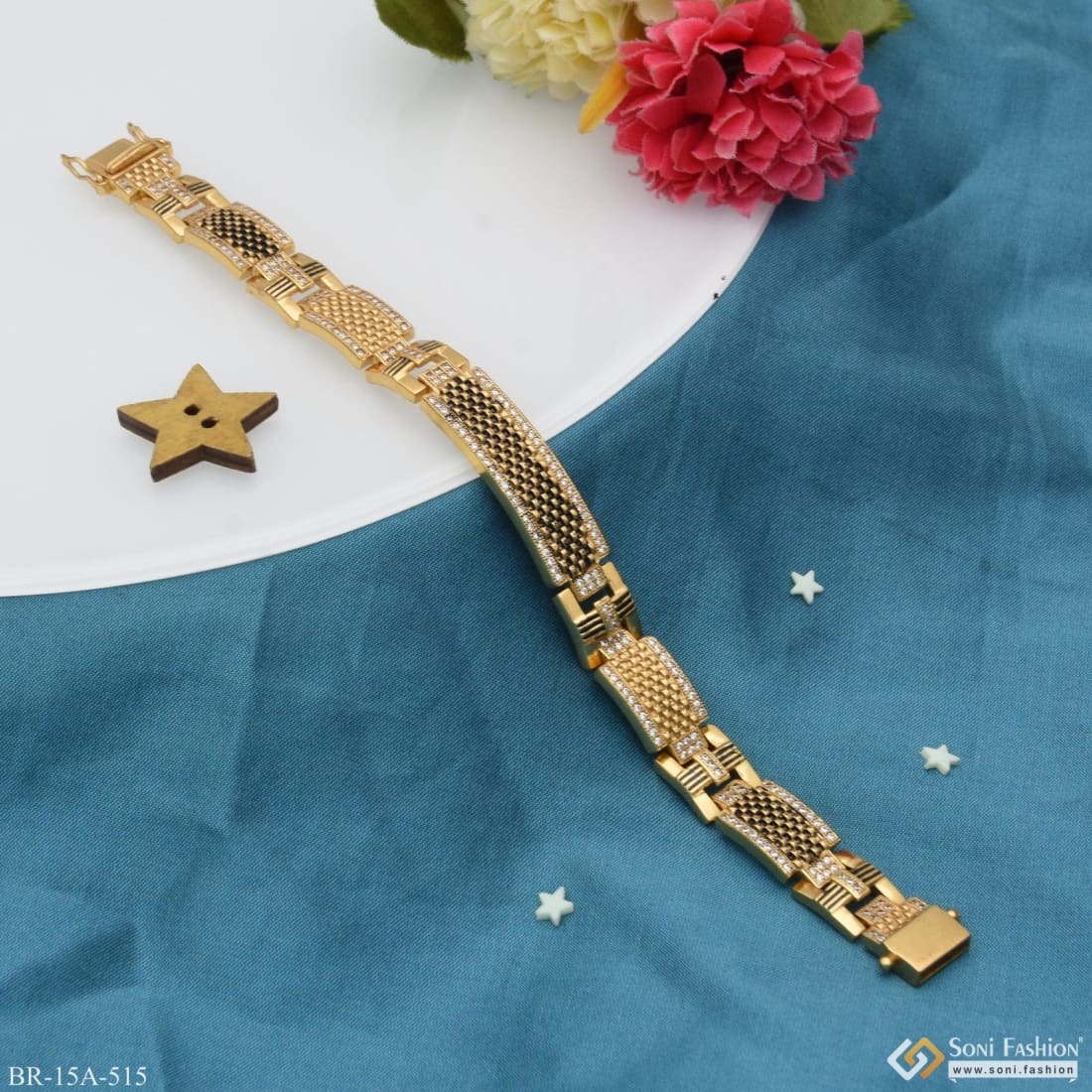 Gold Plated Gorgeous Design Bracelet with Black Background and Diamonds - Style A515 - Image 4