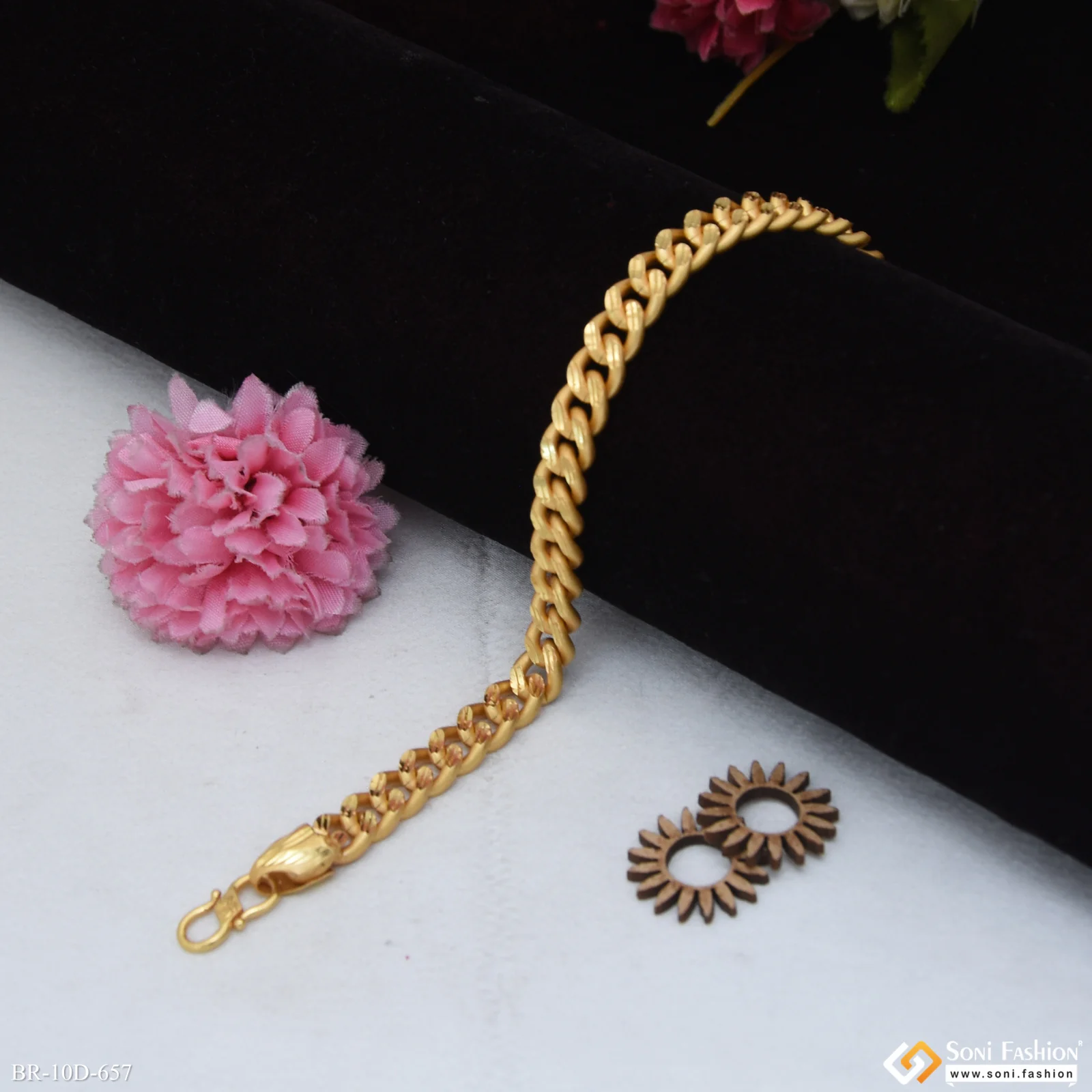 Gold Plated Linked Bracelet for Men - Style D657 - Image 4