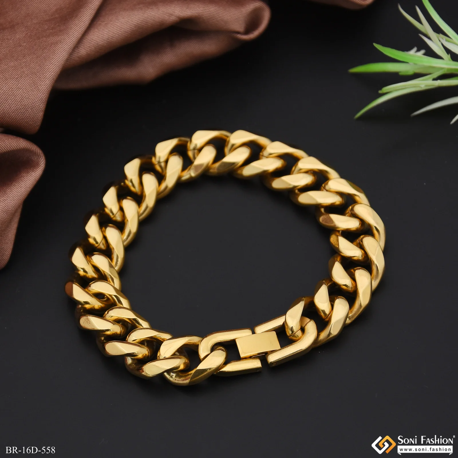 Golden Color Stainless Steel Cuban Link Bracelet for Men - Style D558 - Image 5