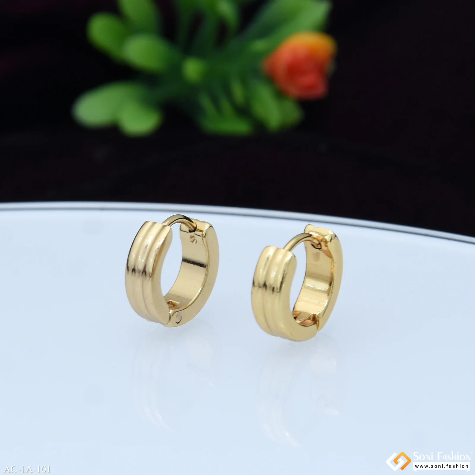 Golden Color Stainless Steel Stud Earring for Men (2 Pc) - Style A101 - Image 4