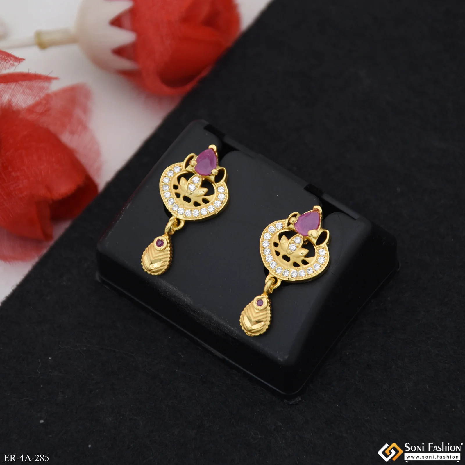 Graceful Design Gold Plated Earrings for Ladies - Style A285 - Image 3