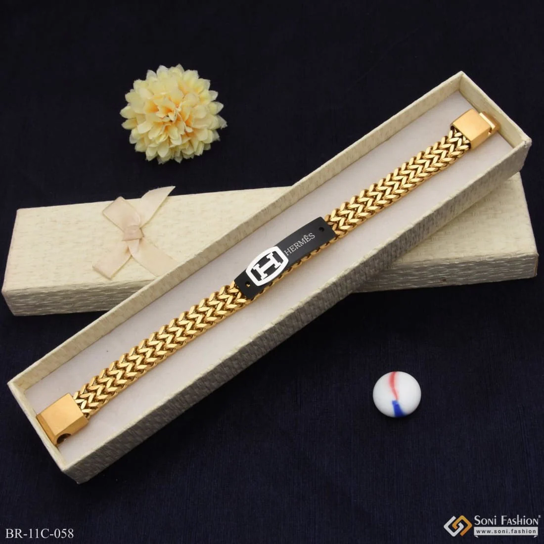 H Letter Best Quality Elegant Design Black & Golden Color Bracelet - Style C058 - Image 2