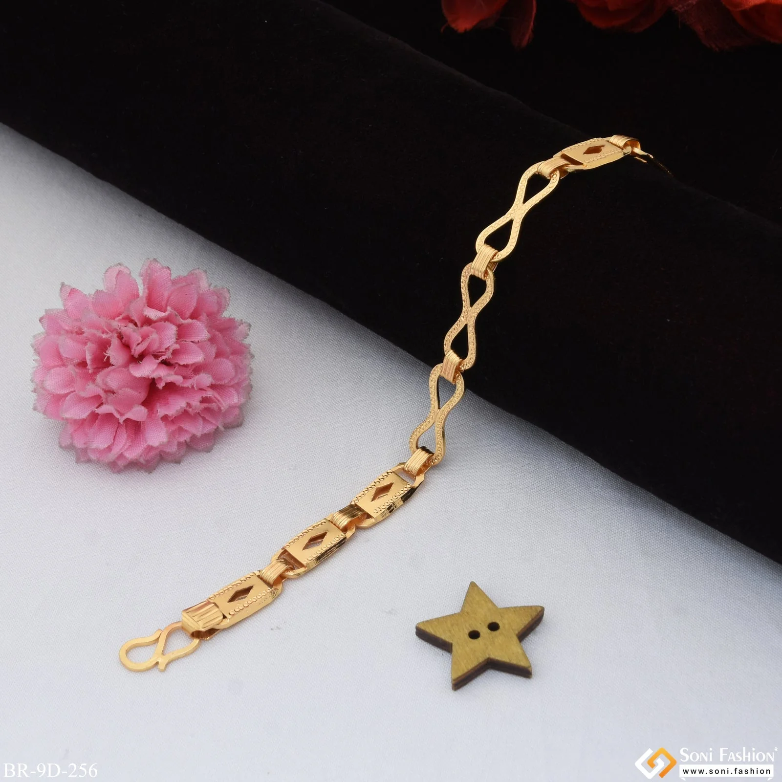 Hand-Crafted Design Gold Plated Nawabi Bracelet for Men - Style D256 - Image 3