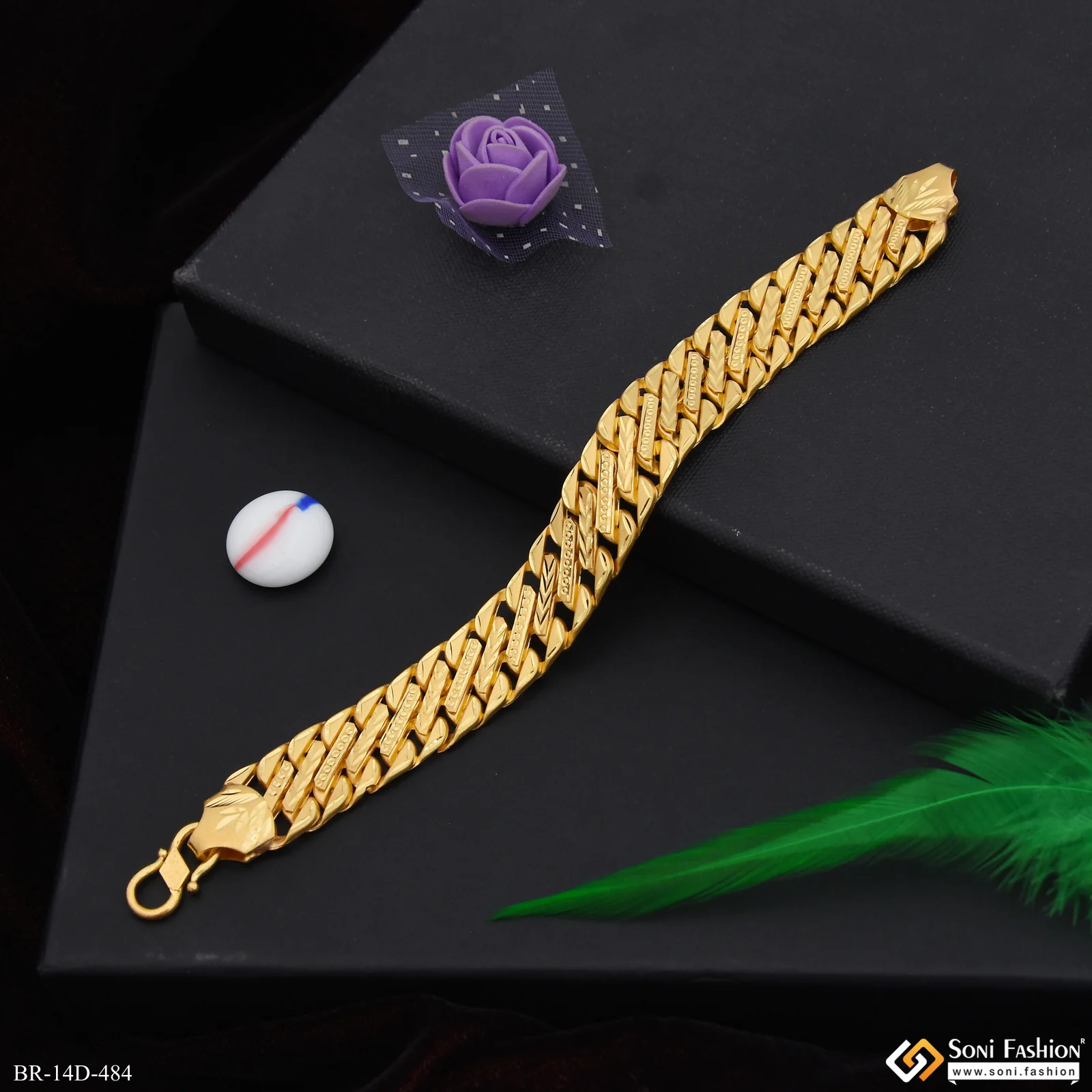 Hand-Crafted Design Gold Plated Pokal Bracelet for Men - Style D484 - Image 5