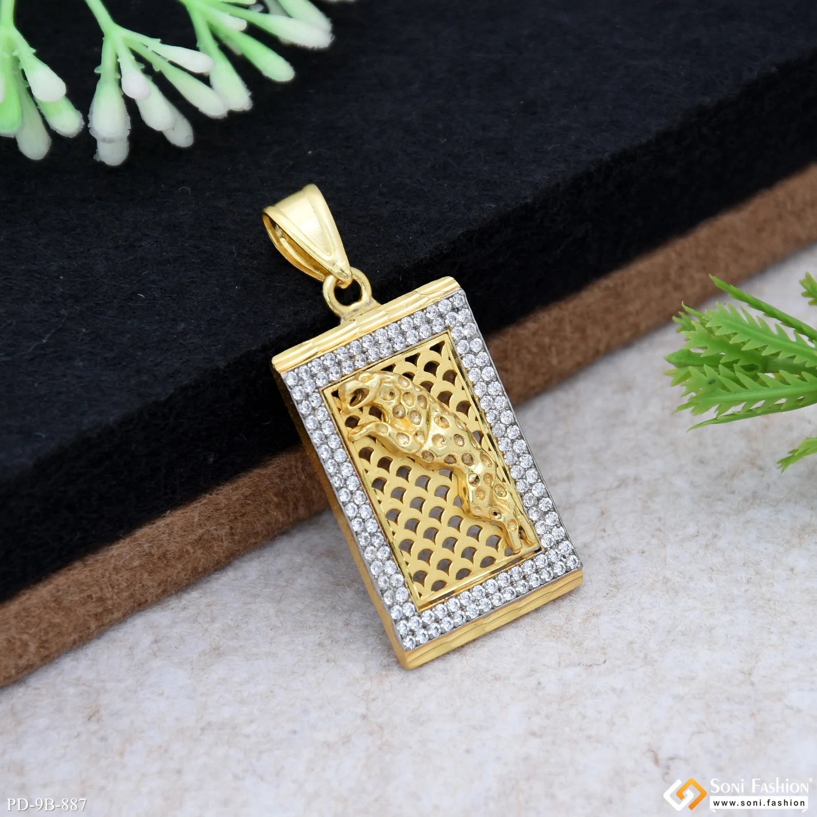 Jaguar Trending Design Gold Plated Pendant for Men - Style B887 - Image 4