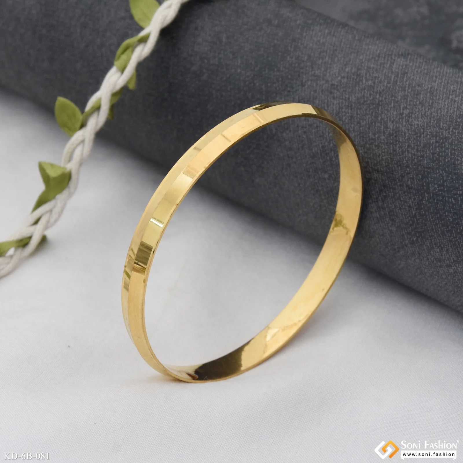 Kada Cool Design Superior Quality Gold Plated Punjabi Kada for Men - Style B081 - Image 6