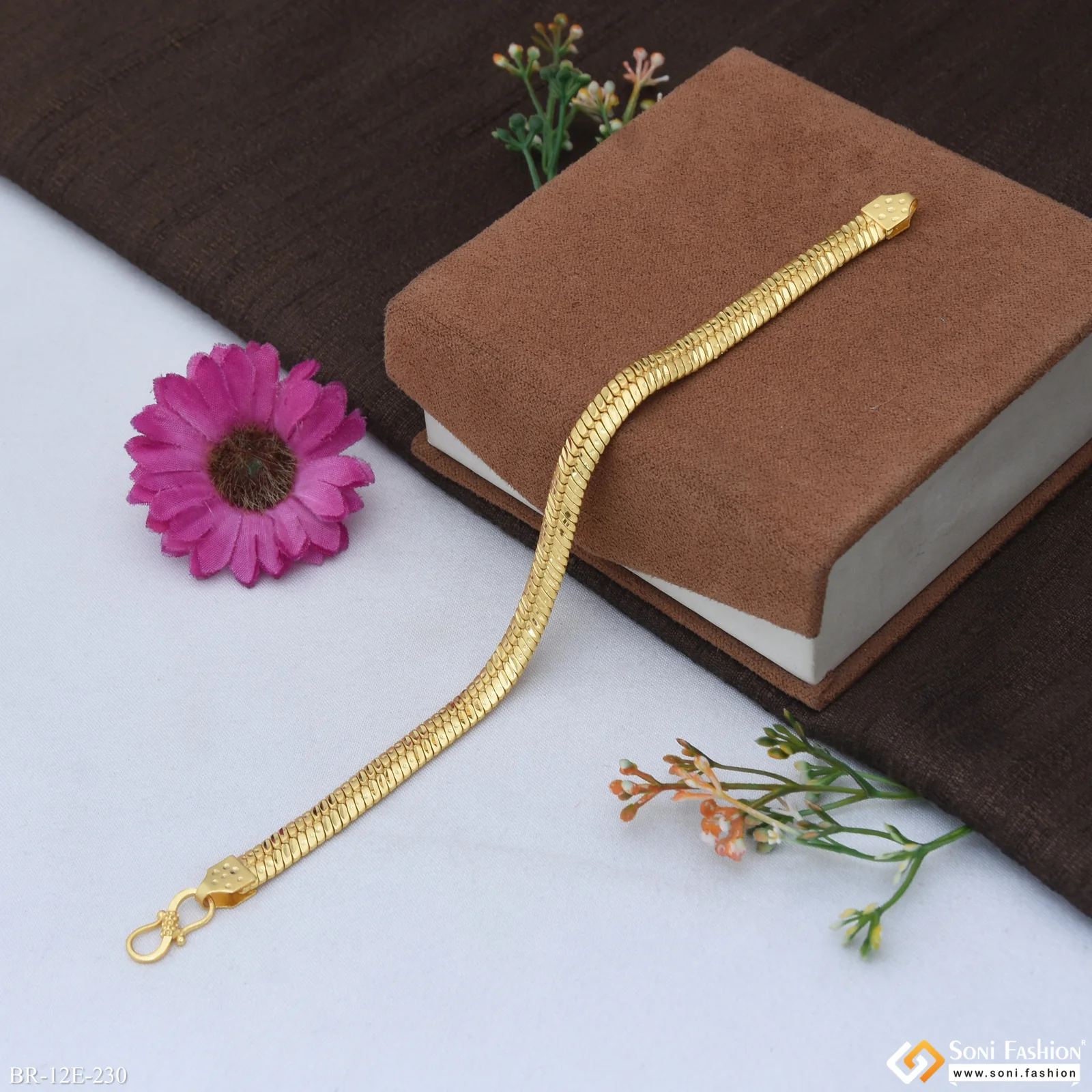 Latest Design Gold Plated Bracelet for Men - Style E230 - Image 3
