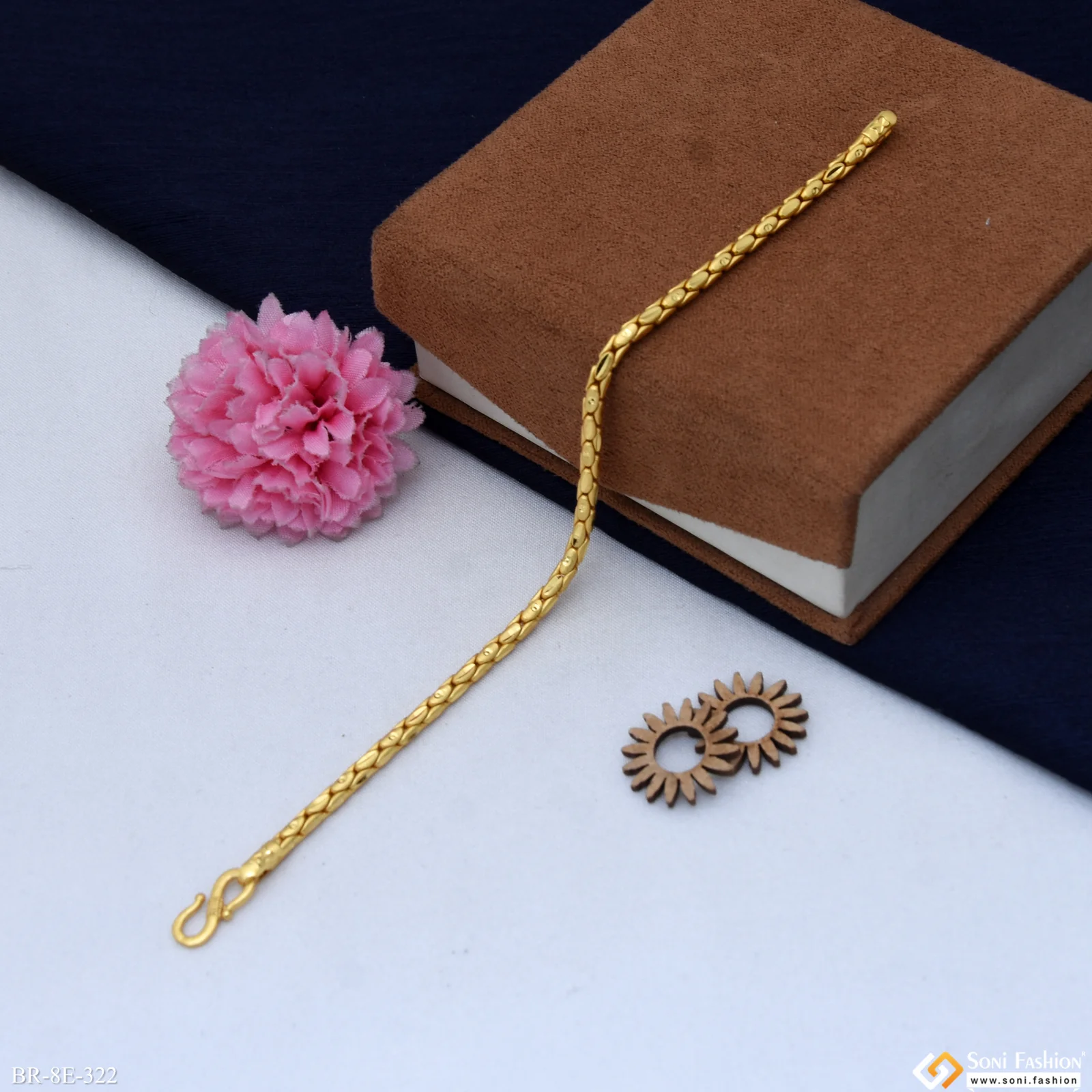Latest Design Gold Plated Bracelet for Men - Style E322 - Image 4