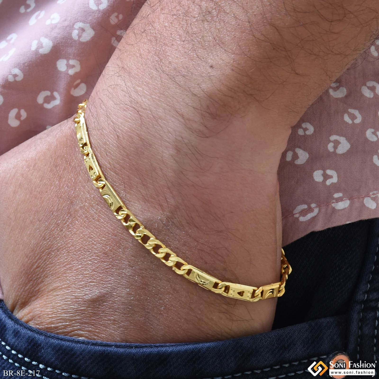 Latest Design Gold Plated Link Nawabi Bracelet for Men - Style E217