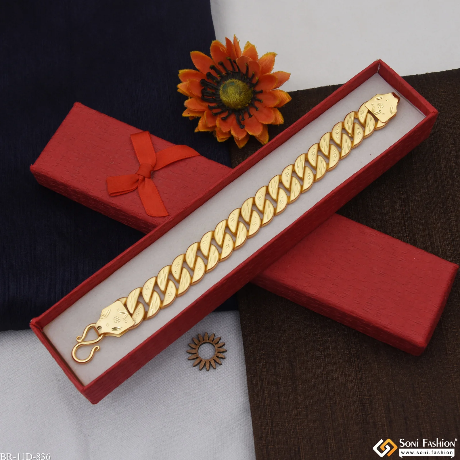 Latest Design Gold Plated Pokal Bracelet for Men - Style D836 - Image 3